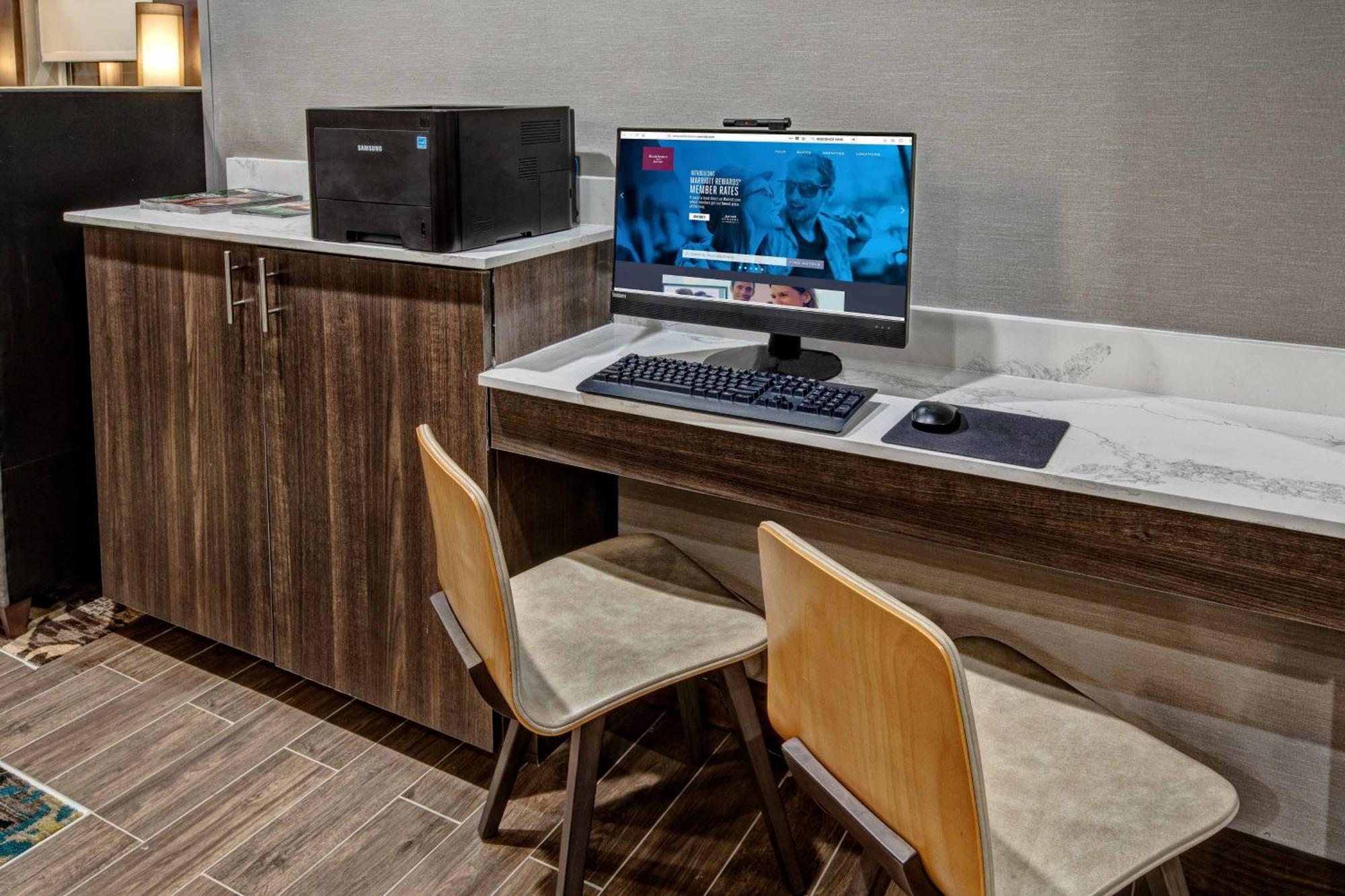 Residence Inn By Marriott Tulsa Midtown Экстерьер фото